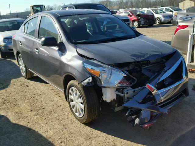 3N1CN7AP4FL822754 - 2015 NISSAN VERSA S CHARCOAL photo 1