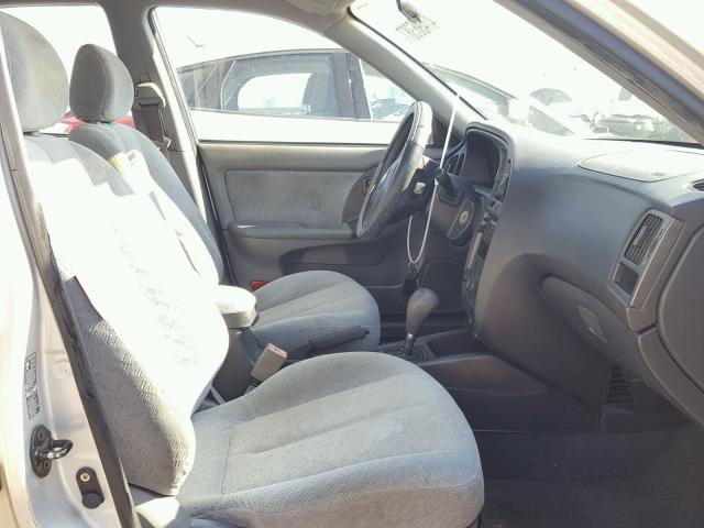 KMHDN46D44U715328 - 2004 HYUNDAI ELANTRA GL SILVER photo 5