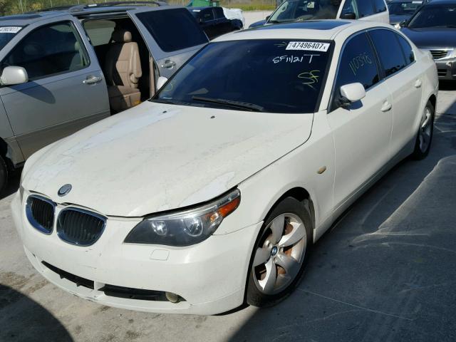 WBANE53516CK78258 - 2006 BMW 525 I WHITE photo 2