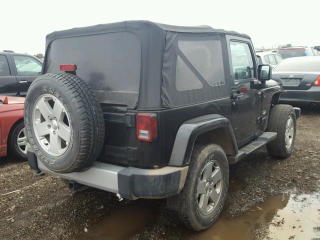 1C4GJWBG7CL138999 - 2012 JEEP WRANGLER S შავი ფოტო 4