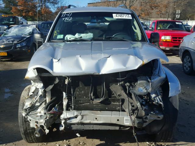 1J4GL58K36W289223 - 2006 JEEP LIBERTY LI SILVER photo 9