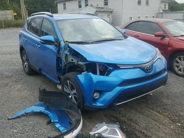 2T3RFREV5JW747962 - 2018 TOYOTA RAV4 ADVEN BLUE photo 1