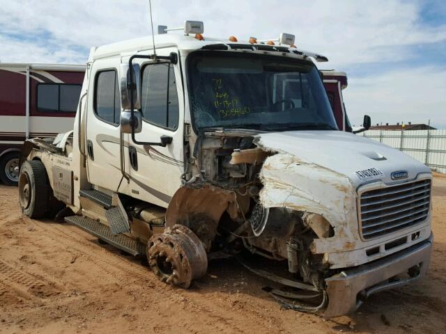 1FVACWDJ26HW57768 - 2006 FREIGHTLINER M2 106 MED WHITE photo 1