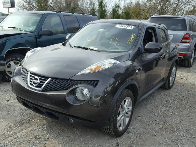 JN8AF5MV2CT107399 - 2012 NISSAN JUKE S CHARCOAL photo 2