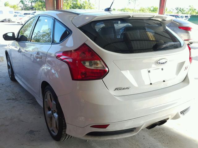 1FADP3L9XEL339434 - 2014 FORD FOCUS ST WHITE photo 3