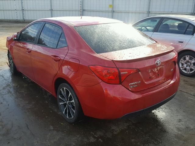 2T1BURHE0HC916826 - 2017 TOYOTA COROLLA L RED photo 3