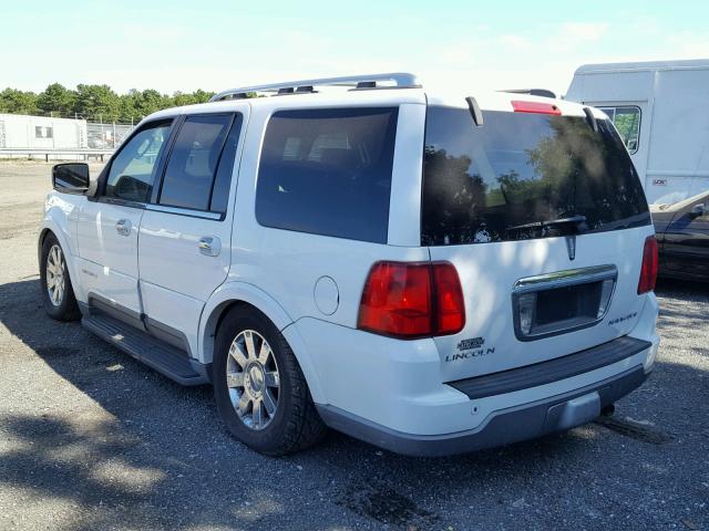 5LMFU28R13LJ36307 - 2003 LINCOLN NAVIGATOR 白色 照片 3