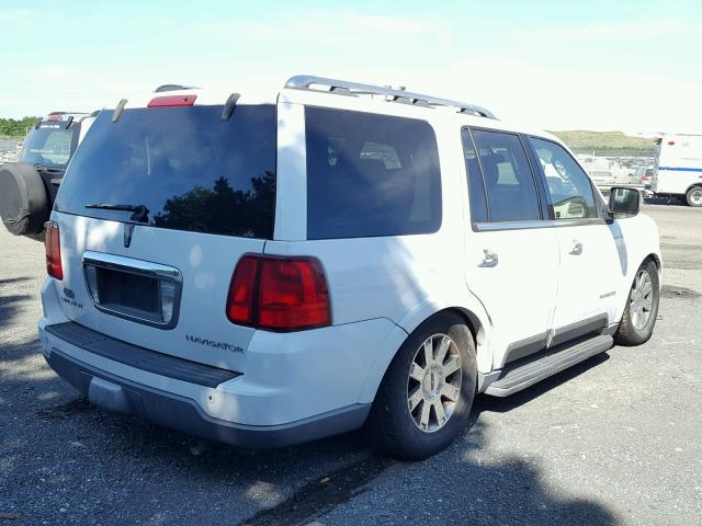 5LMFU28R13LJ36307 - 2003 LINCOLN NAVIGATOR 白色 照片 4