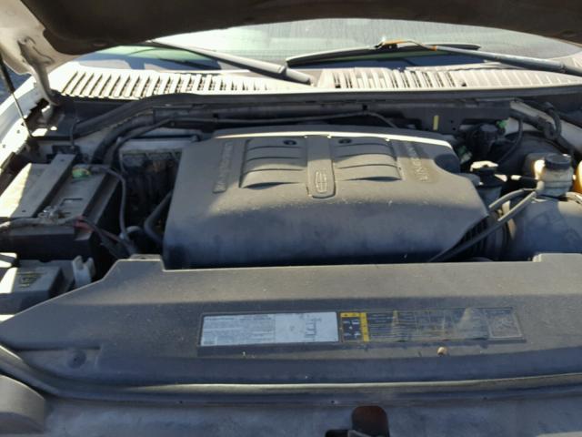 5LMFU28R13LJ36307 - 2003 LINCOLN NAVIGATOR 白色 照片 7