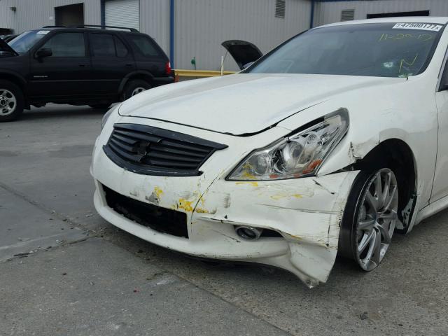 JN1CV6AP1BM505119 - 2011 INFINITI G37 BASE WHITE photo 9