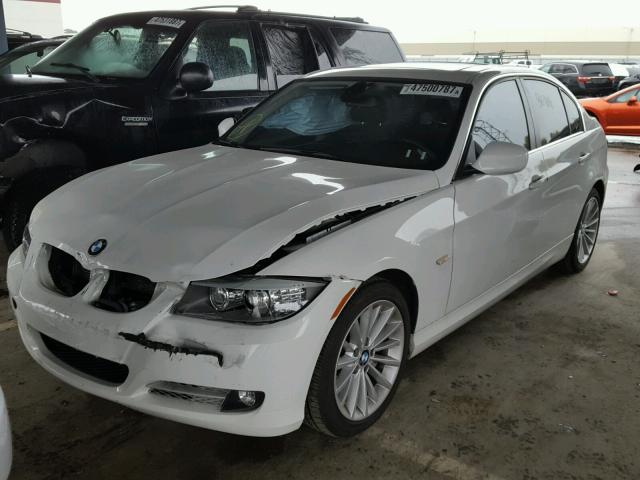 WBAPN7C52BA950063 - 2011 BMW 335 D WHITE photo 2