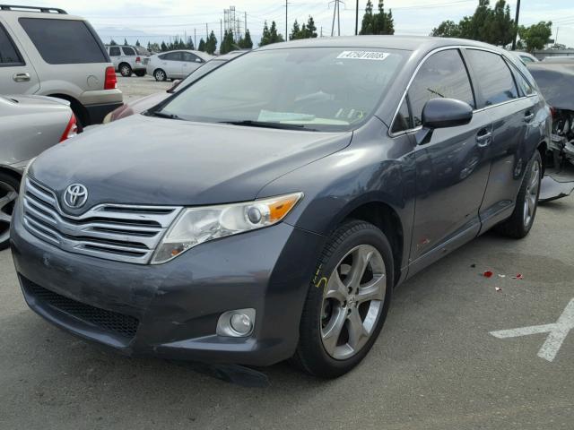 4T3ZK3BBXAU028743 - 2010 TOYOTA VENZA BASE GRAY photo 2