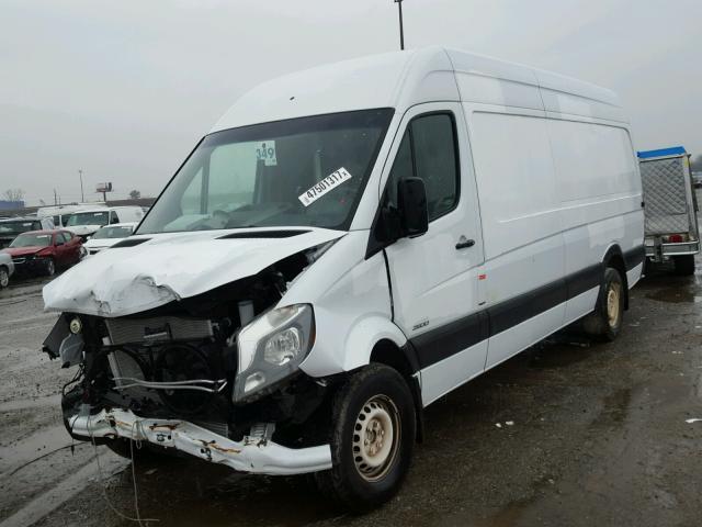 WD3PE8DD8GP249282 - 2016 MERCEDES-BENZ SPRINTER 2 WHITE photo 2