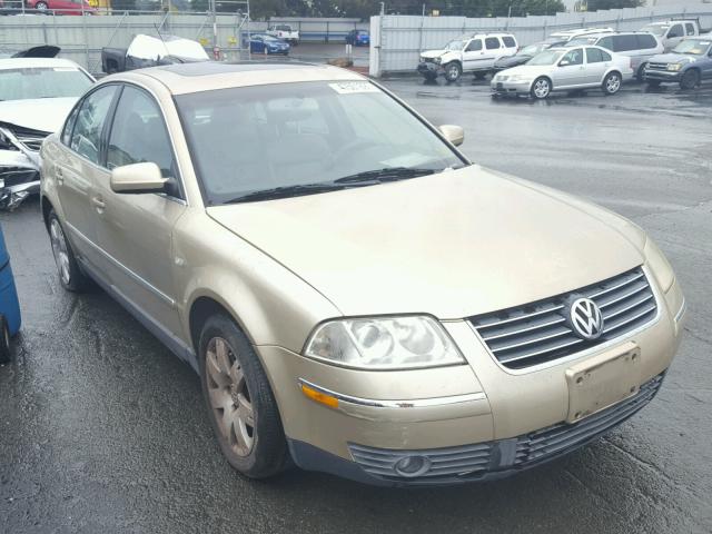 WVWRH63B41P295242 - 2001 VOLKSWAGEN PASSAT GLX GOLD photo 1