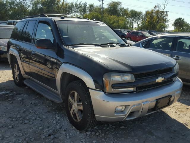 1GNDT13S552324981 - 2005 CHEVROLET TRAILBLAZE BLACK photo 1