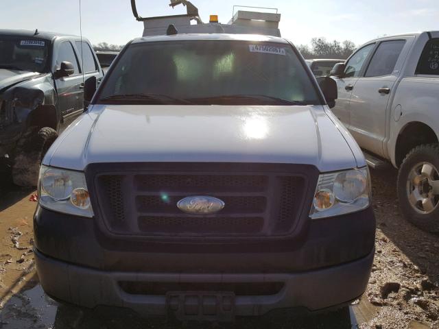 1FTRF12248KB69982 - 2008 FORD F150 WHITE photo 9