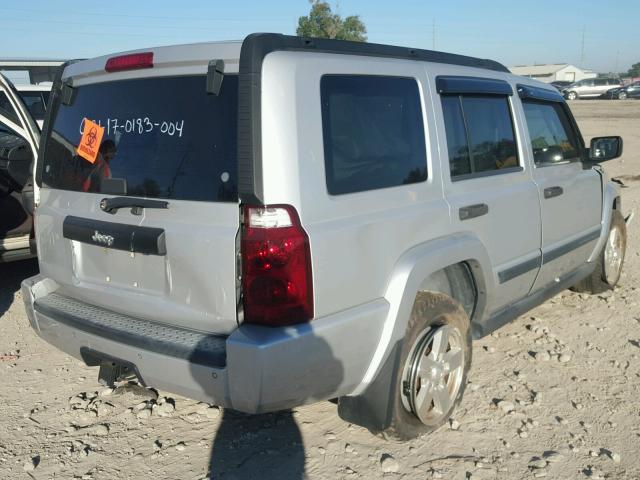1J8HH48K16C255085 - 2006 JEEP COMMANDER SILVER photo 4