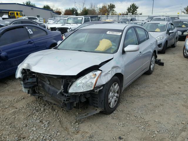 1N4AL2AP6AN430161 - 2010 NISSAN ALTIMA BAS SILVER photo 2