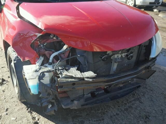 3N1BC13E67L372570 - 2007 NISSAN VERSA S RED photo 9