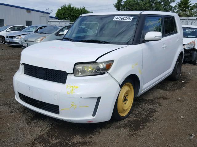 JTLZE4FE5A1115048 - 2010 SCION XB WHITE photo 2