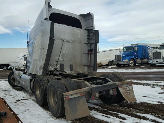 1XPBAP8X2FD199259 - 2015 PETERBILT 579 WHITE photo 3