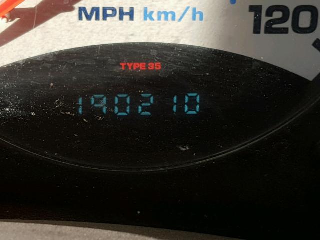 1J4GL48KX4W310849 - 2004 JEEP LIBERTY SP BEIGE photo 8