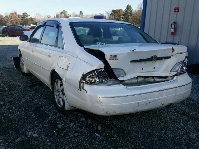 4T1BF28B4YU079102 - 2000 TOYOTA AVALON XL WHITE photo 3