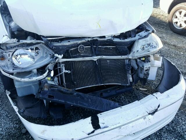 4T1BF28B4YU079102 - 2000 TOYOTA AVALON XL WHITE photo 9