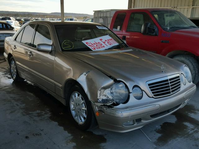 WDBJF65J7YA981438 - 2000 MERCEDES-BENZ E 320 GRAY photo 1