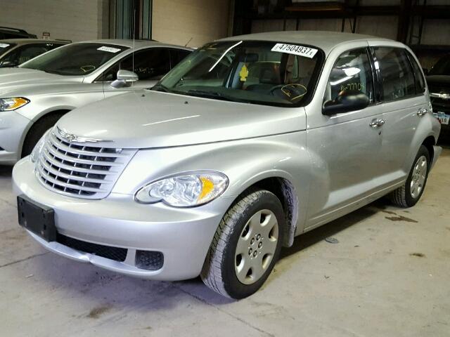 3A8FY48969T509211 - 2009 CHRYSLER PT CRUISER SILVER photo 2