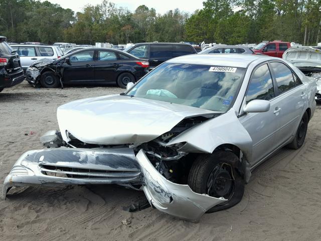 4T1BE30K53U159134 - 2003 TOYOTA CAMRY LE SILVER photo 2