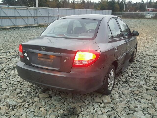 KNADC125346290368 - 2004 KIA RIO GRAY photo 4