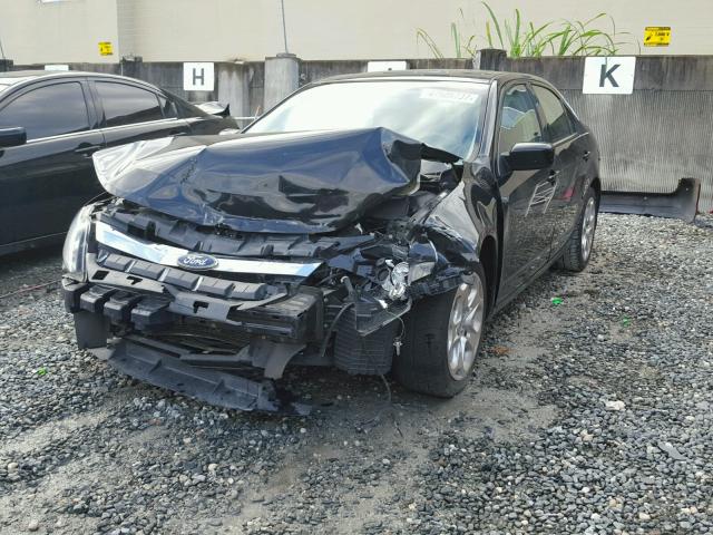 3FAHP0HA4BR194679 - 2011 FORD FUSION SE BLACK photo 2