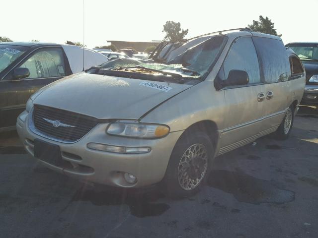 1C4GP64L3WB534818 - 1998 CHRYSLER TOWN & COU GOLD photo 2