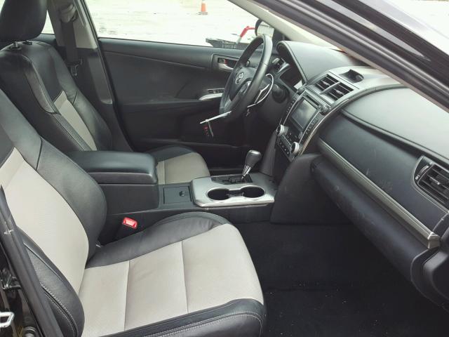 4T1BF1FK1CU137463 - 2012 TOYOTA CAMRY BASE BLACK photo 5