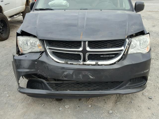 2D4RN3DG0BR696565 - 2011 DODGE GRAND CARA GRAY photo 7