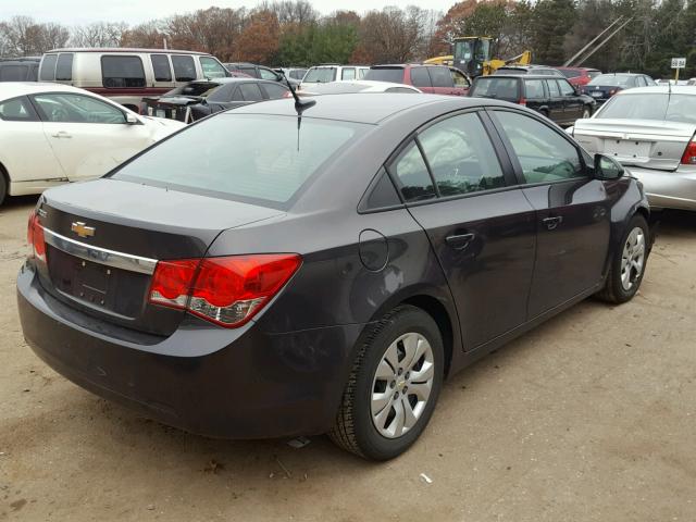 1G1PA5SH3E7268754 - 2014 CHEVROLET CRUZE LS CHARCOAL photo 4