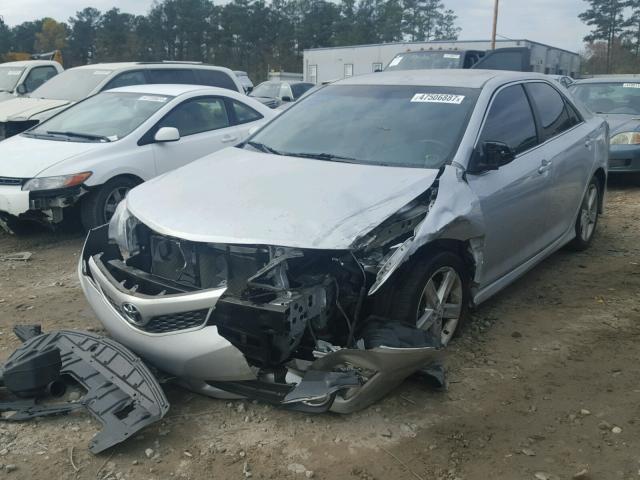 4T1BF1FK9DU236923 - 2013 TOYOTA CAMRY L SILVER photo 2