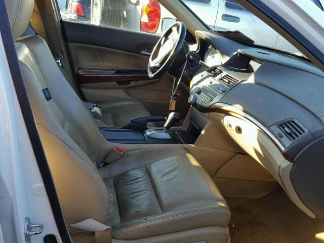 1HGCP368X8A025115 - 2008 HONDA ACCORD EXL WHITE photo 5