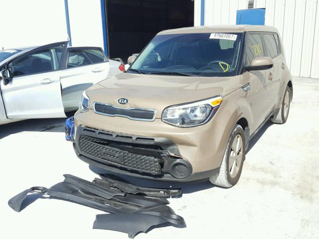 KNDJN2A2XG7309641 - 2016 KIA SOUL BROWN photo 2