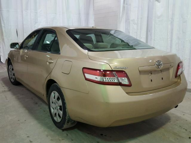 4T1BF3EKXAU104228 - 2010 TOYOTA CAMRY BASE GOLD photo 3