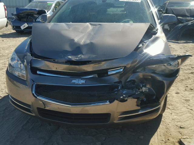 1G1ZC5E17BF385806 - 2011 CHEVROLET MALIBU 1LT CHARCOAL photo 9