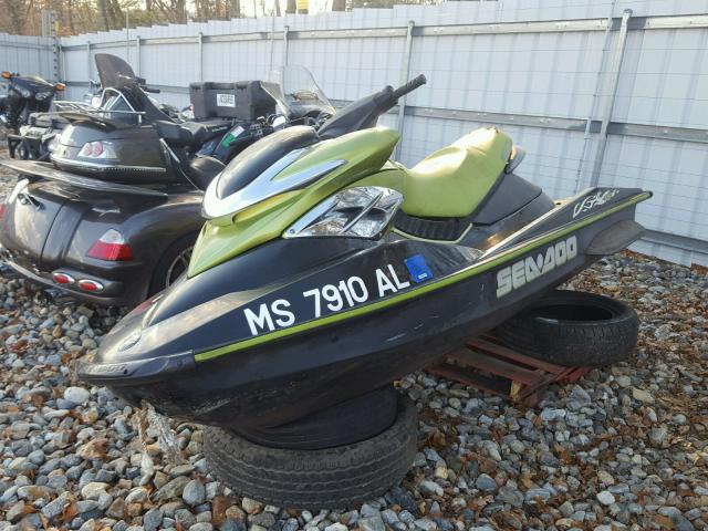 ZZN40851A404 - 2004 BOMBARDIER JETSKI BLACK photo 2