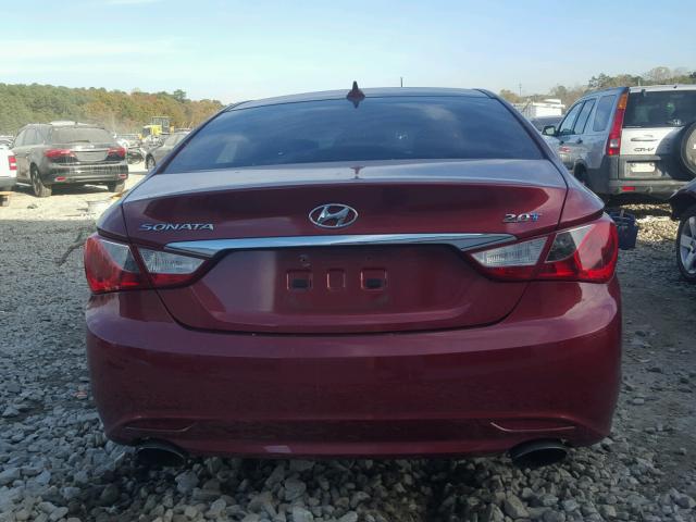 5NPEC4AB9DH770310 - 2013 HYUNDAI SONATA SE RED photo 9