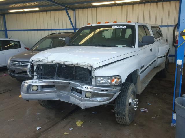 1B7MF3367XJ513381 - 1999 DODGE RAM 3500 WHITE photo 2