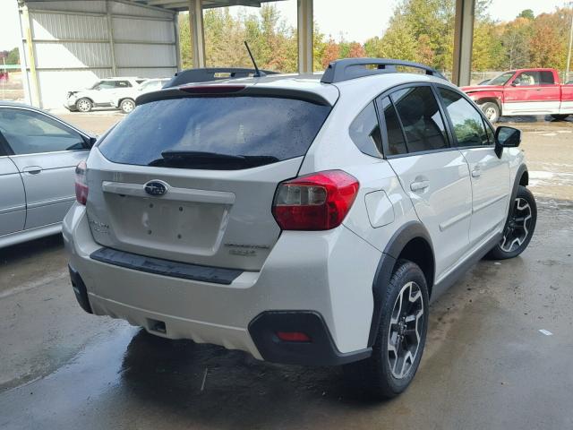 JF2GPABC0H8208837 - 2017 SUBARU CROSSTREK WHITE photo 4