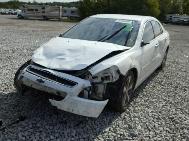 1G1ZC5E1XBF106557 - 2011 CHEVROLET MALIBU 1LT WHITE photo 2