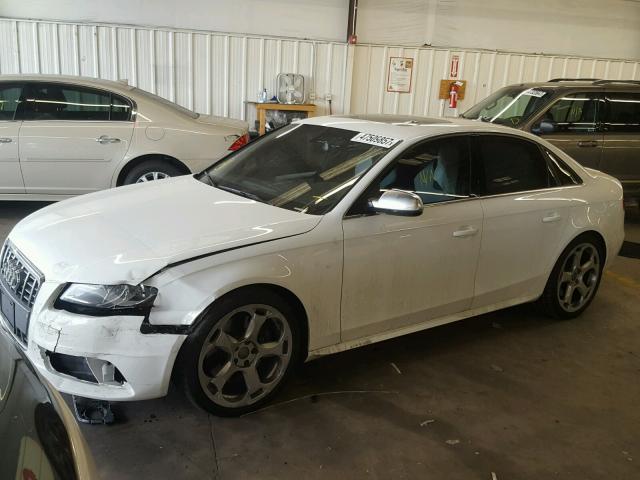 WAUBGAFL3BA065625 - 2011 AUDI S4 PREMIUM WHITE photo 2