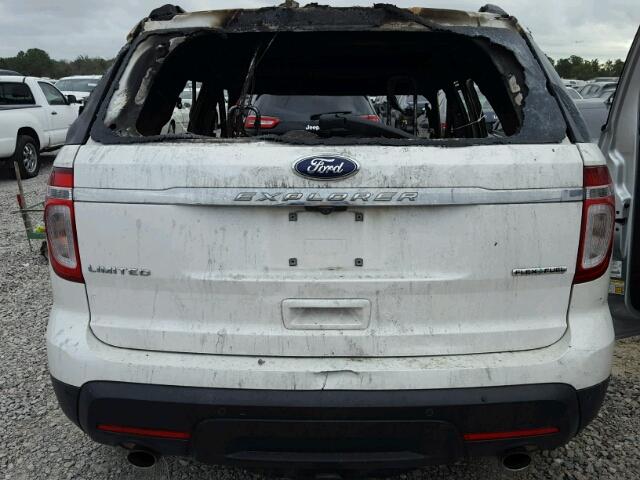 1FM5K7F83DGA37607 - 2013 FORD EXPLORER L WHITE photo 9