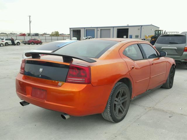 2B3KA43G76H301814 - 2006 DODGE CHARGER SE ORANGE photo 4